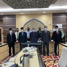 Mahkamah rendah syariah shah alam menetapkan 28 jun ini sebagai tarikh sebutan bagi mendengar laporan jawatankuasa. Jabatan Kehakiman Syariah Selangor Jakess à¸˜ à¸£à¸ à¸ˆà¸— à¸­à¸‡à¸– à¸™ Shah Alam Malaysia à¸£ à¸›à¸ à¸²à¸ž 6 746 à¸ à¸²à¸ž Facebook