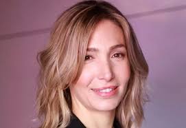 Manuela Araujo asume el cargo de Directora de Mercadotecnia en La Caja