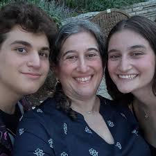 Phyllis Sommer (@imabima) • Threads, Say more