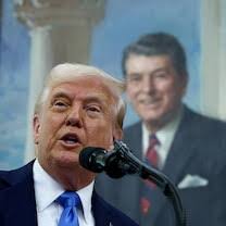 Justin Antle's Instagram, Twitter & Facebook