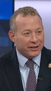 We lost a really, really good one. Frank Stern (Papa) became family in the  blink of an eye. I didn't know that in finding my partner in life I would  also find