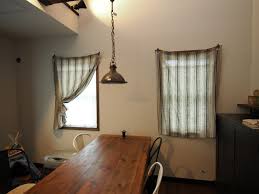 森の風 施工例 小窓の飾り方 八王子市 模様替え カーテン インテリア