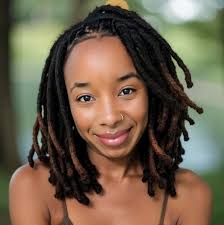 A helmetless bunt home run, a breakdown #softball #sports #athlete  #highlight #bunt #homerun