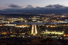 Handmade canberra is currently an online market, showcasing the best of australian handmade design and produce. Canberra Die Erste Nacht Auf Dem Mount Ainslie Enviadi