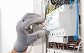 Fuse Boxes 101: Basics Guide For Handy Homeowners