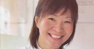 The Living Room: Making Public Private Lives