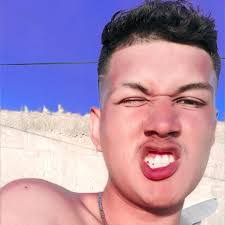 Darwin Soto's Instagram, Twitter & Facebook