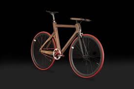 Alfredo Wooden Bicycles Holzfahrrader Aus Italien In 2020 Holzfahrrad Fahrrad Werkstatt Radrennfahrer