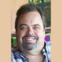 What songs should be played at the Edison High 1974 reunion?