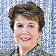 Taylor Morris's Instagram, Twitter & Facebook