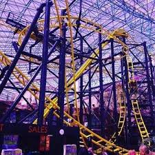 The Adventuredome At Circus Circus Will Keep You Entertained For Hours Las Vegas Trip Vegas Vacation Circus Circus Hotel Las Vegas