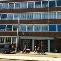 Luister hier naar een selectie doorsneemeldingen zoals die vroeger voor alle geïnteresseerden via de scanner mee te luisteren waren. Hoofdbureau Politie Amsterdam Jordaan Amsterdam Nord Holland