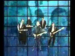 Gold Un Peu Plus Pres Des Etoiles Musique 2017 Musique Chanson