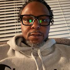 Does replacing Hart with Robinson improve the Knicks?