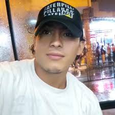 Evelyn Silva (roxysilvasilva@)