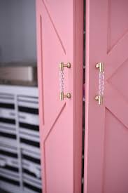top 13 closet door suggestions to try to make your bedroom neat and large closetdoorwithmirror c door makeover diy bifold doors makeover closet door makeover