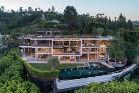 Bel Air Mega Mansion 25 000 Sq Ft Luxury Homes Dream Houses Mansions Bel Air Mansion