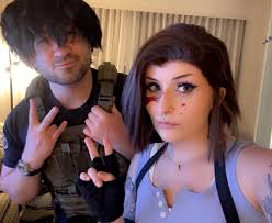 ⚠️(Fake G*n!)⚠️ My Leon Cosplay is done! :D I never post, sorry yall :p  #leonkennedy #leonkennedycosplay #leonkennedyedit #residentevil  #residentevilcosplay #residentevil2remake