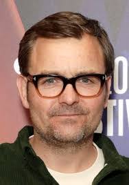 Robert Maskell's Instagram, Twitter & Facebook