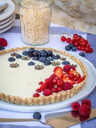 Tarte Vegan Chocolat Blanc Fruits Rouges Sans Cuisson Recipe Food Fun Desserts Yummy Cakes