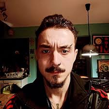 🧙‍♀️✨ Ironheart has MAGIC now. Because what Iron Man was missing was  nanotech fairy dust? 😂 Forget science, engineering, and building a suit in  a cave with a box of scraps —