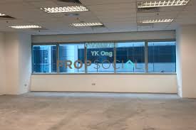 We use our expert knowledge of availability around the world to broker serviced offices, find commercial property, leased space and operate managed offices. Office For Rent In Strata Office Suites Kl Eco City Mid Valley City By Yk Ong Propsocial