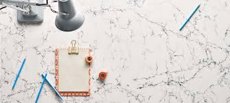 Ideal für küche, bad, hotel, labor, healthcare und fassadengestaltung. Caesarstone White Attica 5143 Vivdesigns
