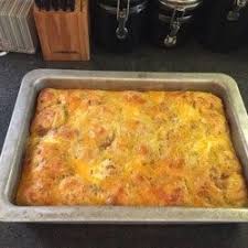 Biscuits And Gravy Casserole With Eggs Biscuits And Gravy Casserole Recipe Biscuits And Gravy Casserole Best Breakfast Casserole Casserole Recipes