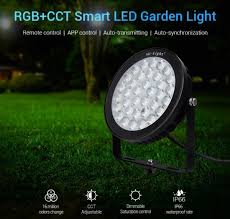 The led garden and pathway luminaires with directed light produce impressive light graphics on the ground surface. 171251 Synergy 21 Led Garten Lampe 25w Rgb Ww Mit Funk Ip66 230v Milight Miboxer Led Garten Strahler Leuchten Led Beleuchtung Aussen Led Allnet Fachhandel