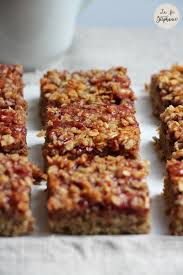 Pour Le Petit Dejeuner Ou Le Gouter Preparez Des Barres De Cereales Vegan C Est Sain Nutritif Et Tellement Gourmand