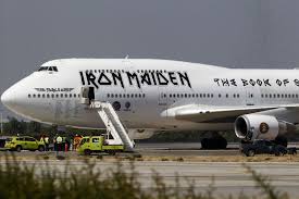 Maiden plane set to rejoin the book of souls tour in brasilia tomorrow after massive comments bruce dickinson, maiden vocalist and pilot of ed force one: Fans Excitedly Track Iron Maiden S Plane Landing At O Hare Chicago Tribune