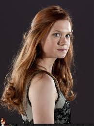 Her older brother lewis supported her to audition for the part of ginny weasley, as he saw ginny in her. Ginevra Ginny Weasley Photo Ginny S Beauty Harry Potter Ginny Ginny Weasley Harry Potter Actors