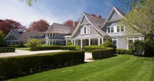 Southampton S 38m Beechwood Has Found A Buyer Shingle Style Homes Southampton Estates