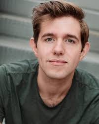 Henry Keenan's Instagram, Twitter & Facebook