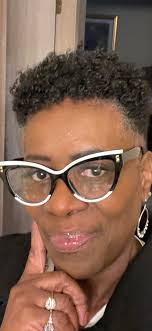 Hi just joined the group have a peaceful day I'm Gail 60😘