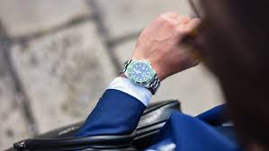 The term affordable can be pretty flexible when it comes to swiss made watches. Best Affordable Watches For Men In 2021 Suits Expert
