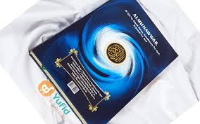 Di samping masjid adalah tempat yang bersih dan dimuliakan, juga ketika itu dapat meraih. Hukum Membaca Al Quran Dengan Transliterasi Konsultasi Agama Dan Tanya Jawab Pendidikan Islam