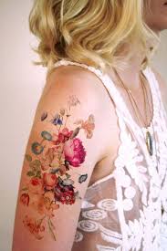 Tatouage Fleur 15 Idees De Tattoo Originales Et Leur Signification