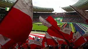 During the olympics, the record attendance was thought to be over 100,000. Dfb Pokalfinale 25 Mai 2019 Ostkurve Olympiastadion Berlin Youtube
