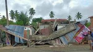 Bpbd kabupaten malang menyatakan, mencatat hampir 9 ribu bangunan rusak akibat gempa malang pada sabtu 10 april 2021. Gempa Bumi Terkini Dampak Gempa Mamuju Majene Menurut Bpbd Tirto Id