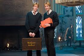James phelps (fred weasley) and oliver phelps (george weasley) hosted a very special guest on their podcast: Your Wizarding World Q A With James And Oliver Phelps Wizarding World