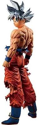 Mastered ultra instinct goku vs jiren final battle, the overwhelming power of mastered ultra instinc. Amazon Com Bandai Spirits Ichibansho Son Goku Ultra Instinct Extreme Saiyan Dragon Ball Bandai Ichiban Figure Toys Games