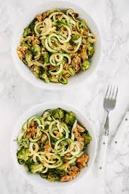 Chicken Sausage And Broccoli Zucchini Pasta With Parmesan Inspiralized Recipe Chicken Sausage Recipes Zoodle Recipes Zucchini Pasta
