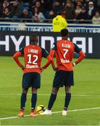 Rafael Leao Et J Ikone Losc Joueur De Football Losc Griezmann