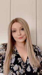 Emma Malone (@emmamalone96)