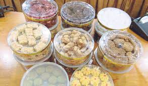 Ambilkan tuala yang bersih dan lap. Rebut Rezeki Ramadan