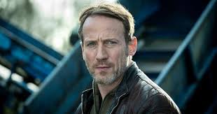 Möhring guest starred on sesamstrasse in a tatort parody in episode 2789, as himself, and as his police officer alter ego. Wotan Wilke Mohring Tatort Ard Das Erste