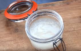 Gel Laque Demelant 6 Recettes De Produits Coiffants Faits Maison Astuces De Grand Mere Produits Coiffants Gel Pour Cheveux Maison Produits De Beaute Faits Maison