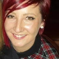 Danielle Garnett's Instagram, Twitter & Facebook