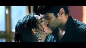 Shraddha kapoor hot scene